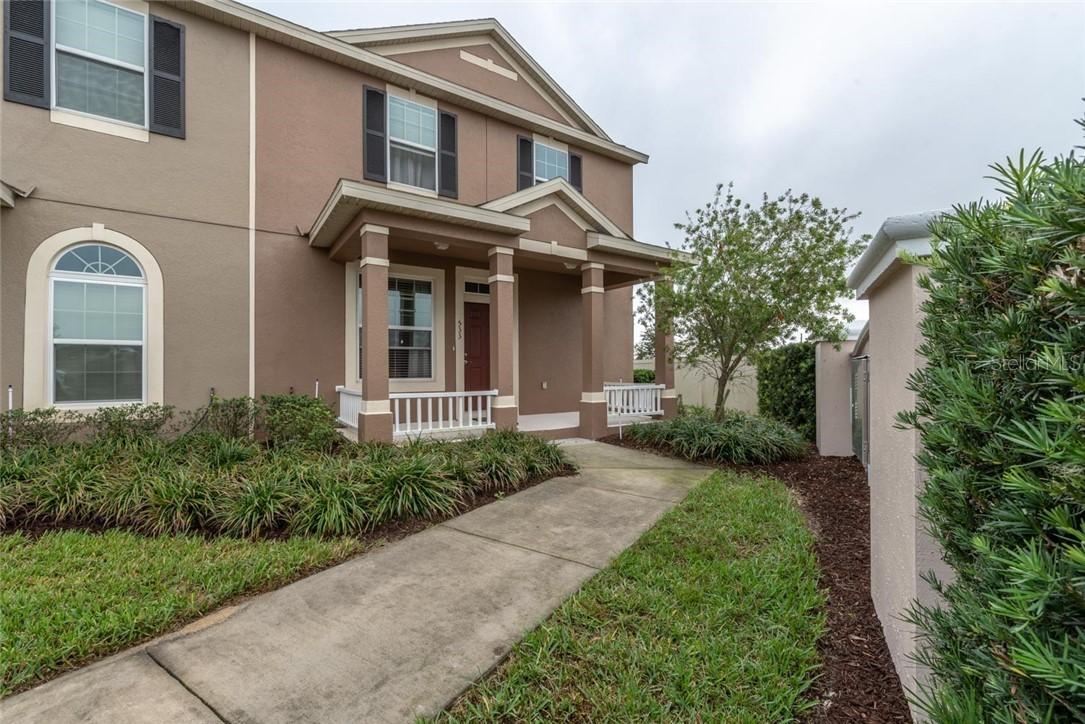 533 Waterside Pointe Dr., Groveland, FL 34736