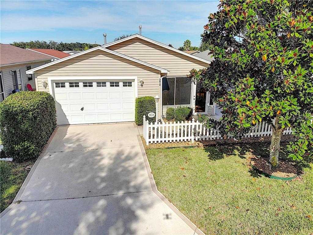 3616 Amelia Ave., The Villages, FL 32162