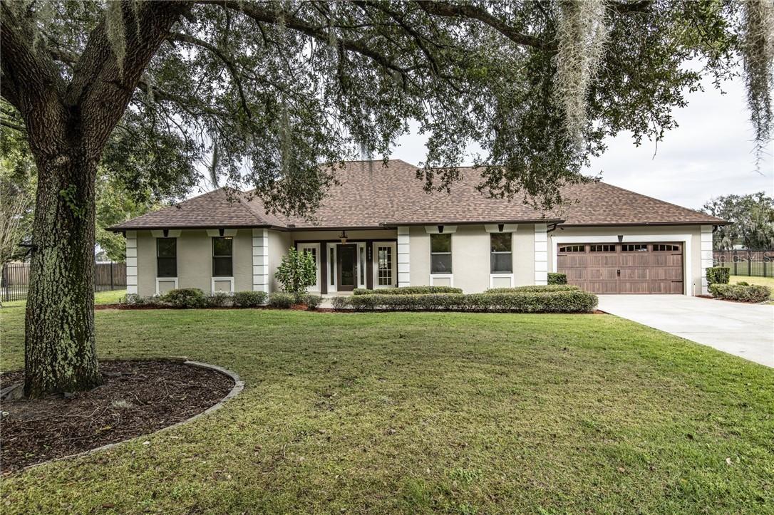 8009 Earlwood Ave., Mount Dora, FL 32757