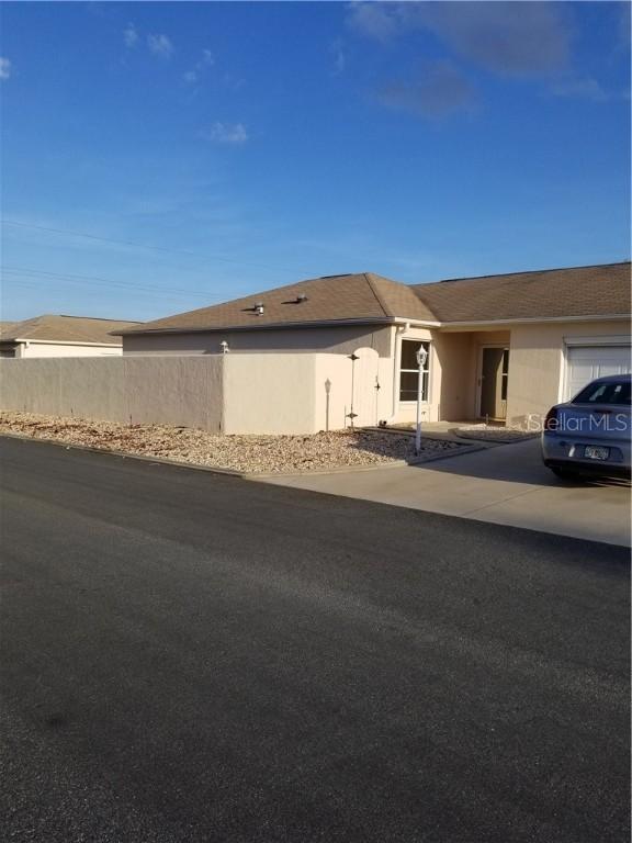 2103 Alfredo Ave., The Villages, FL 32159