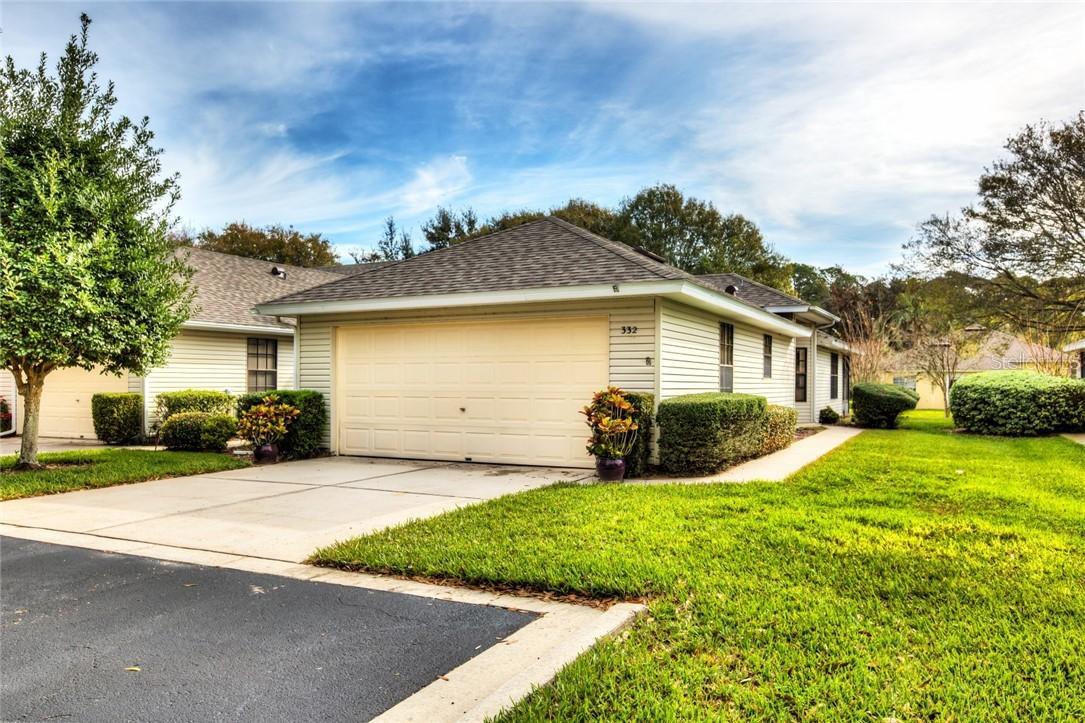 332 Juniper Way, Tavares, FL 32778