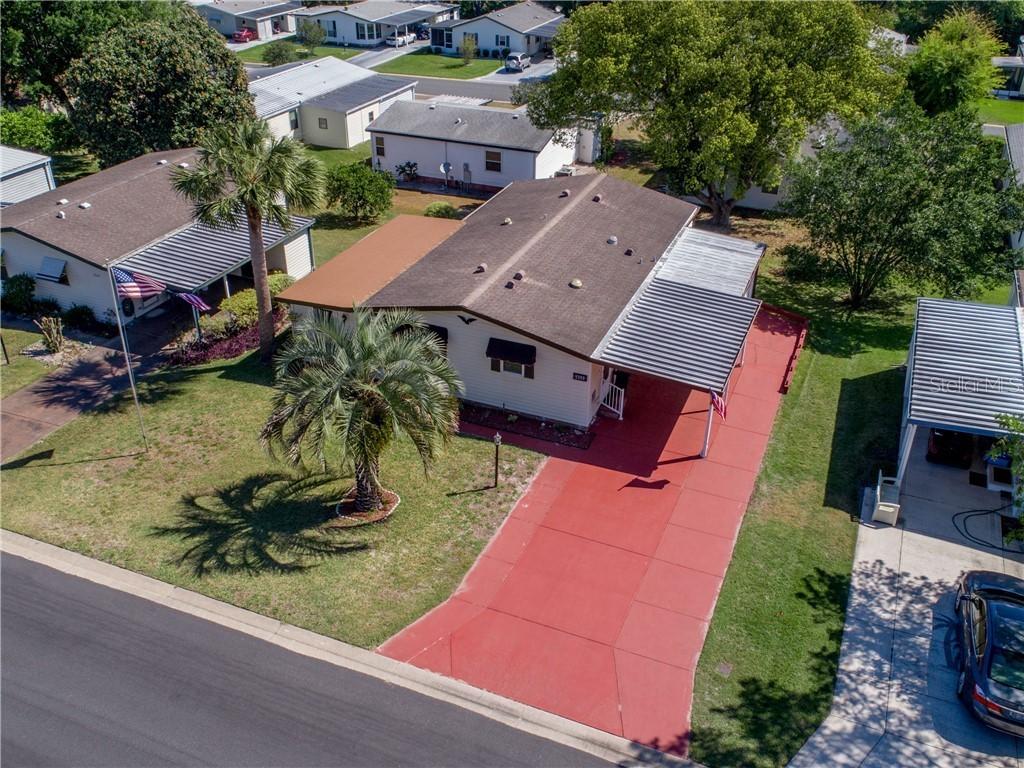 1203 Pompano Ln., Lady Lake, FL 32159