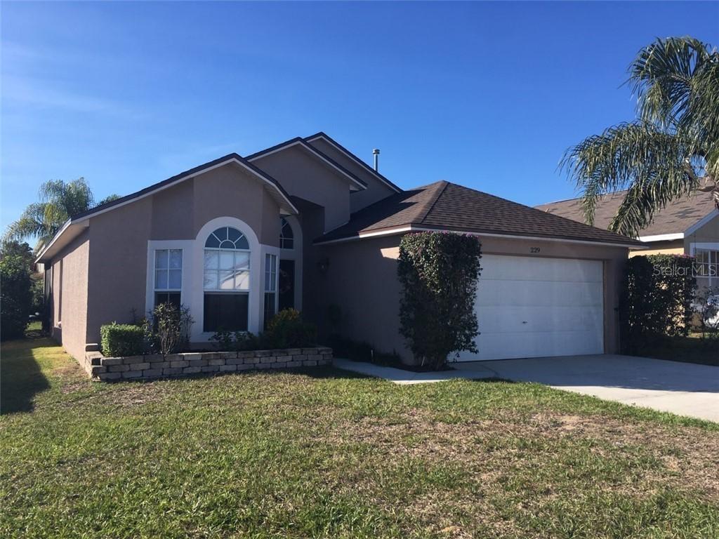 229 Nicholson Dr., Davenport, FL 33837