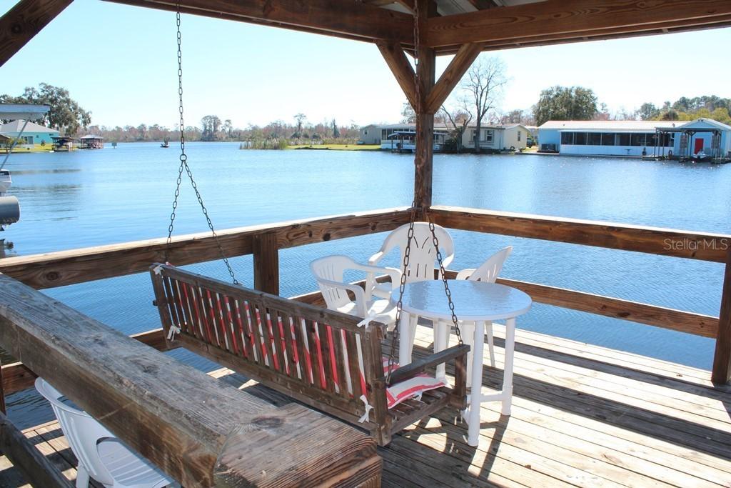 12832 Lake Dora Cir., Tavares, FL 32778