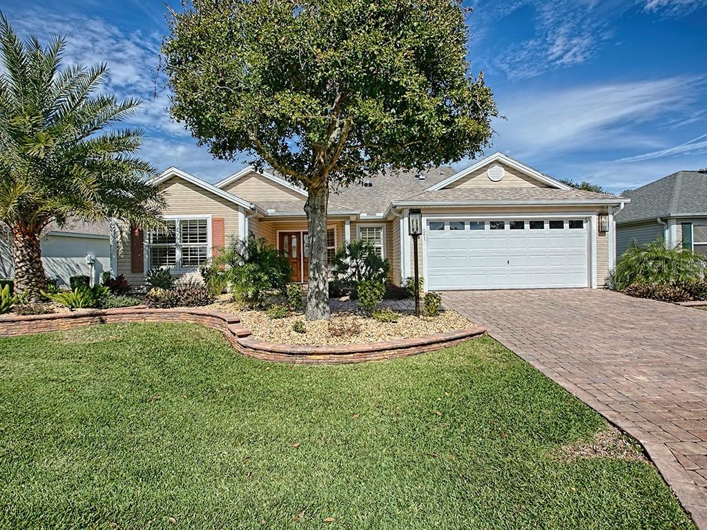 561 Brighton Dr., The Villages, FL 32162