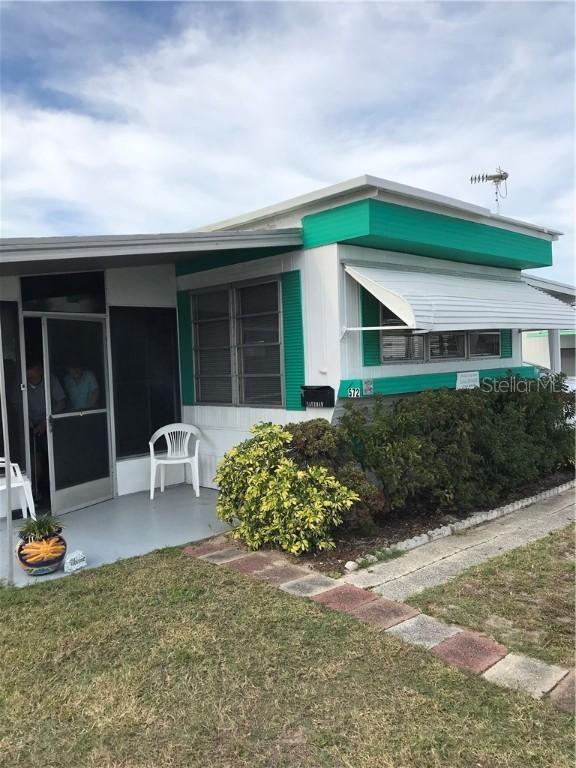 572 Marina Ln., Tavares, FL 32778