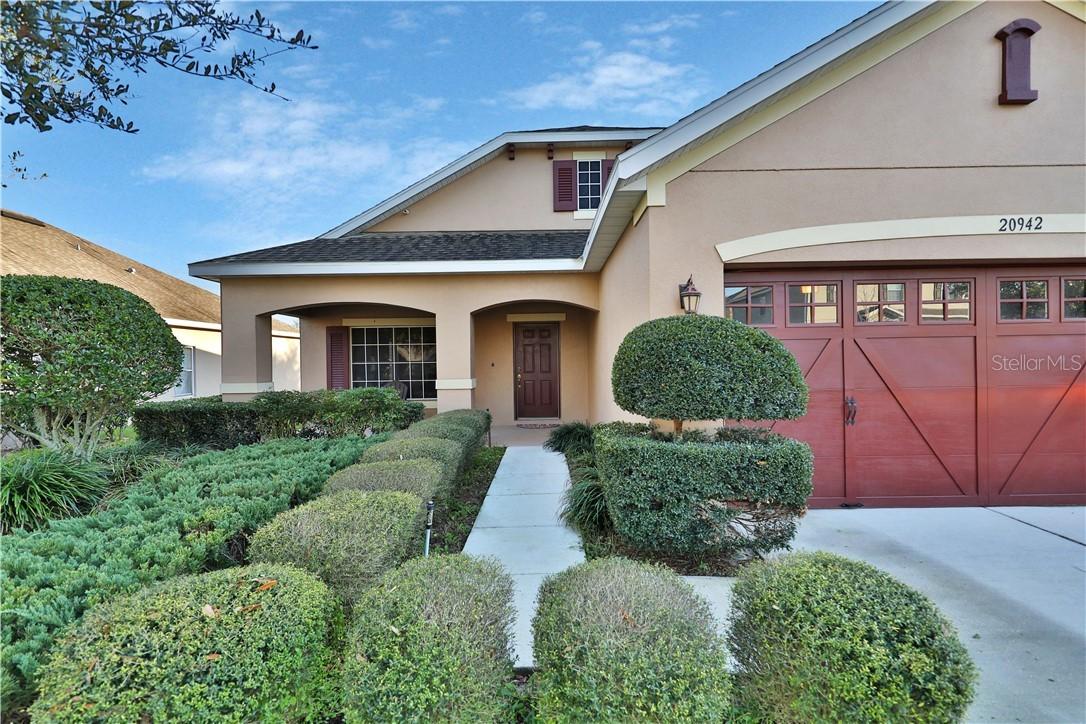 20942 Oldenburg Loop, Mount Dora, FL 32757