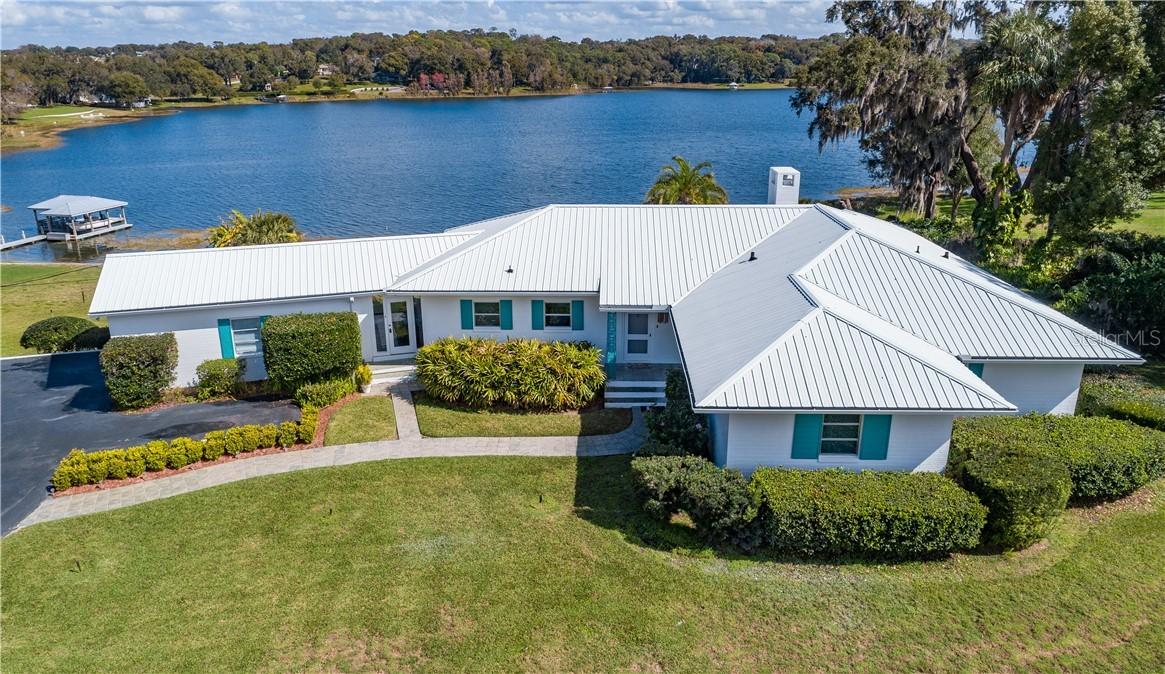 2013 Crooked Lake Estates Ln., Eustis, FL 32726