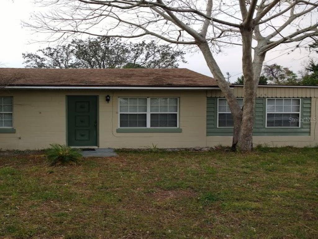 1115 Pine Ave., Tavares, FL 32778
