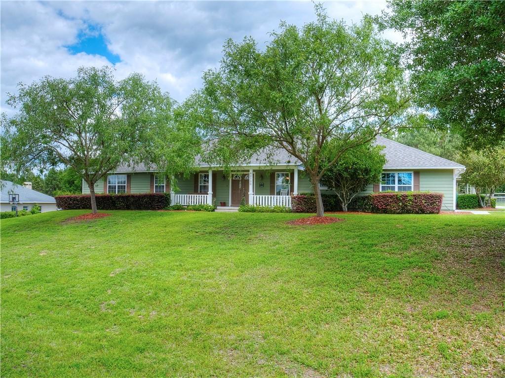 40730 Winken Ln., Umatilla, FL 32784