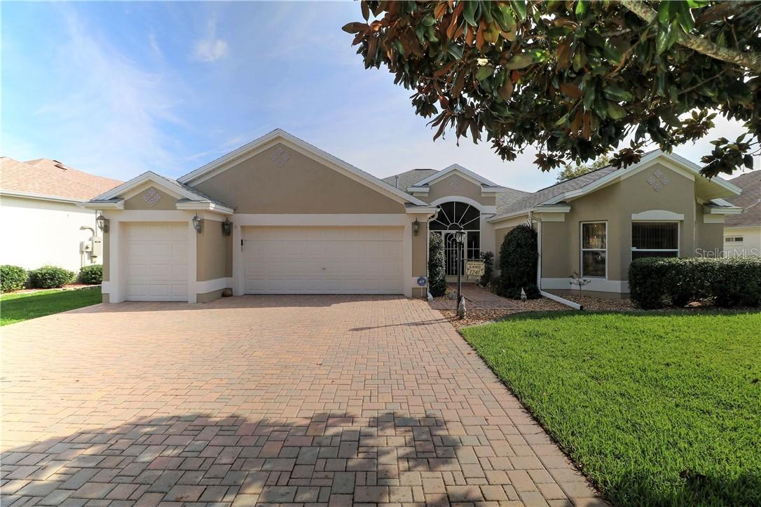 1241 Camero Dr., The Villages, FL 32159