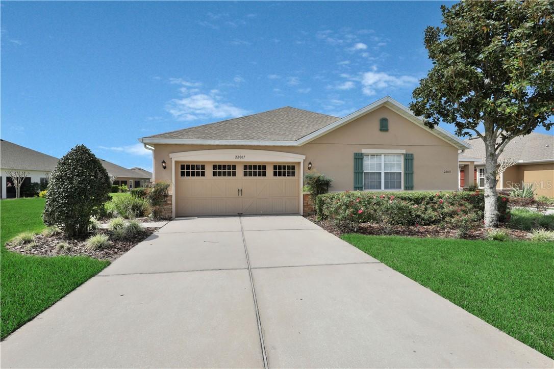 22007 Belgian Ct., Mount Dora, FL 32757