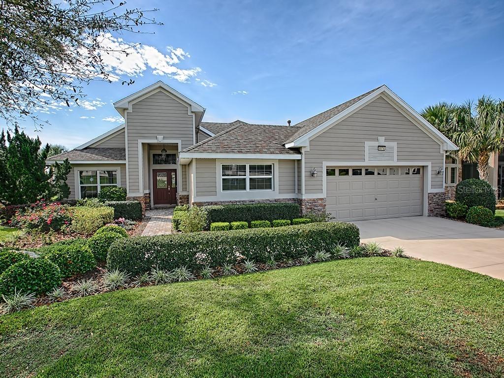 8076 Bridgeport Bay Cir., Mount Dora, FL 32757