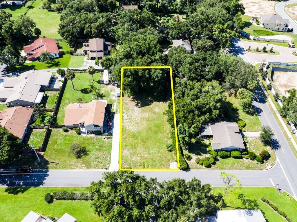 Lakeview Ave., Mount Dora, FL 32757