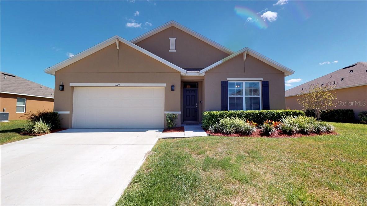 2619 Summerglen Ln., Eustis, FL 32726