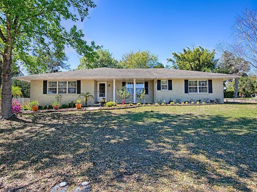 1636 Morning Dr., Clermont, FL 34711
