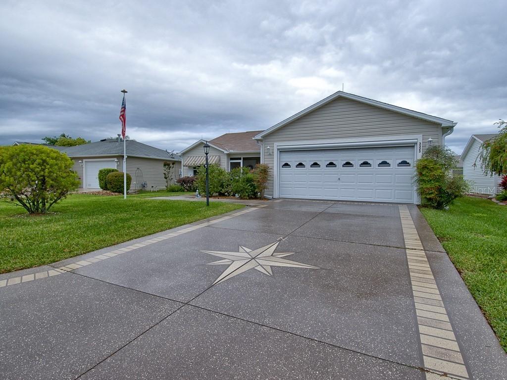 3325 Oakdale Pl., The Villages, FL 32162