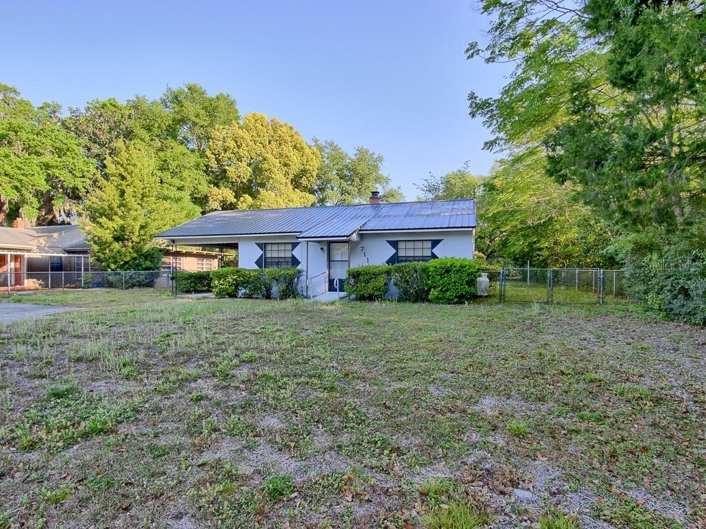 711 Mission Dr., Wildwood, FL 34785