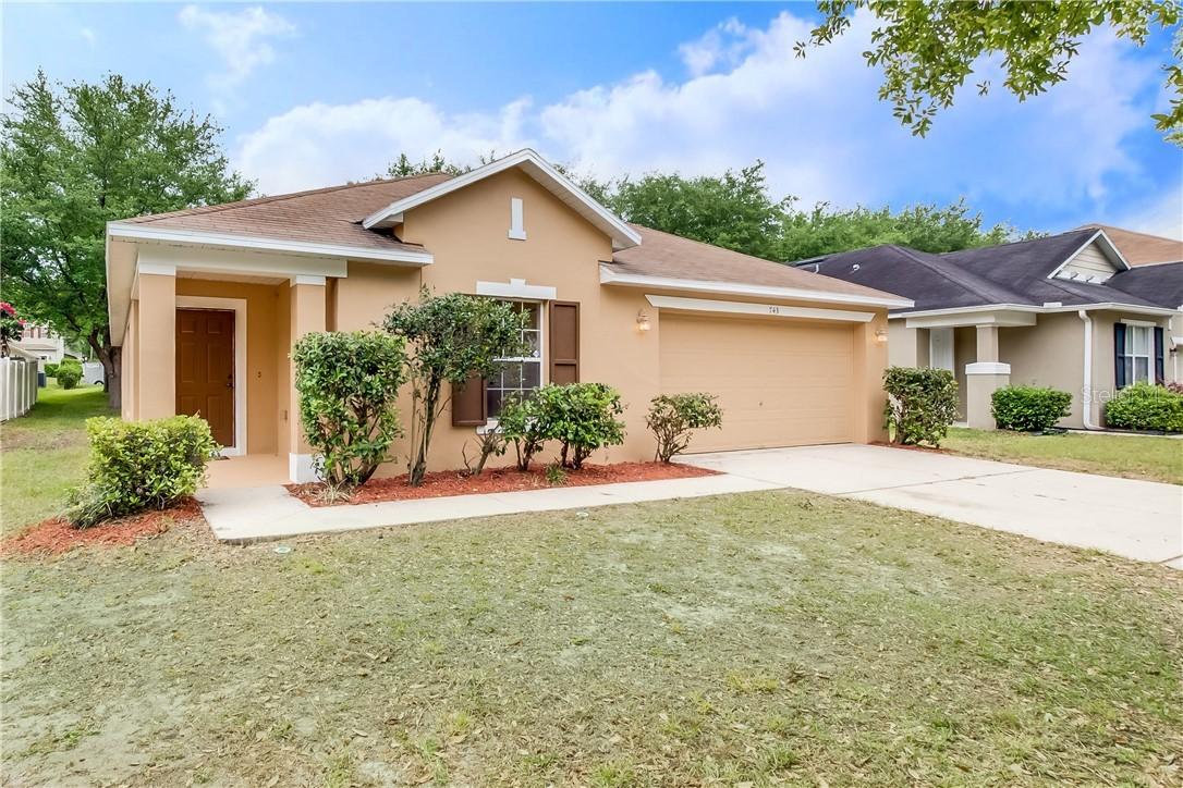743 Maya Susan Loop, Apopka, FL 32712