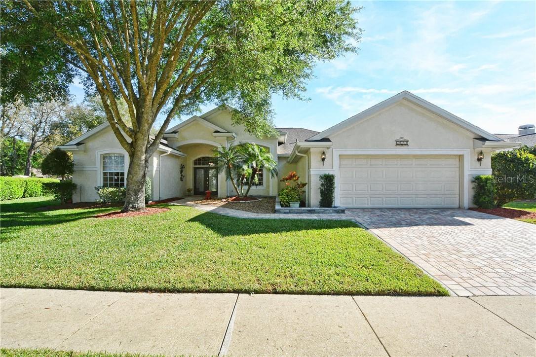 8051 Laurel Ridge Dr., Mount Dora, FL 32757