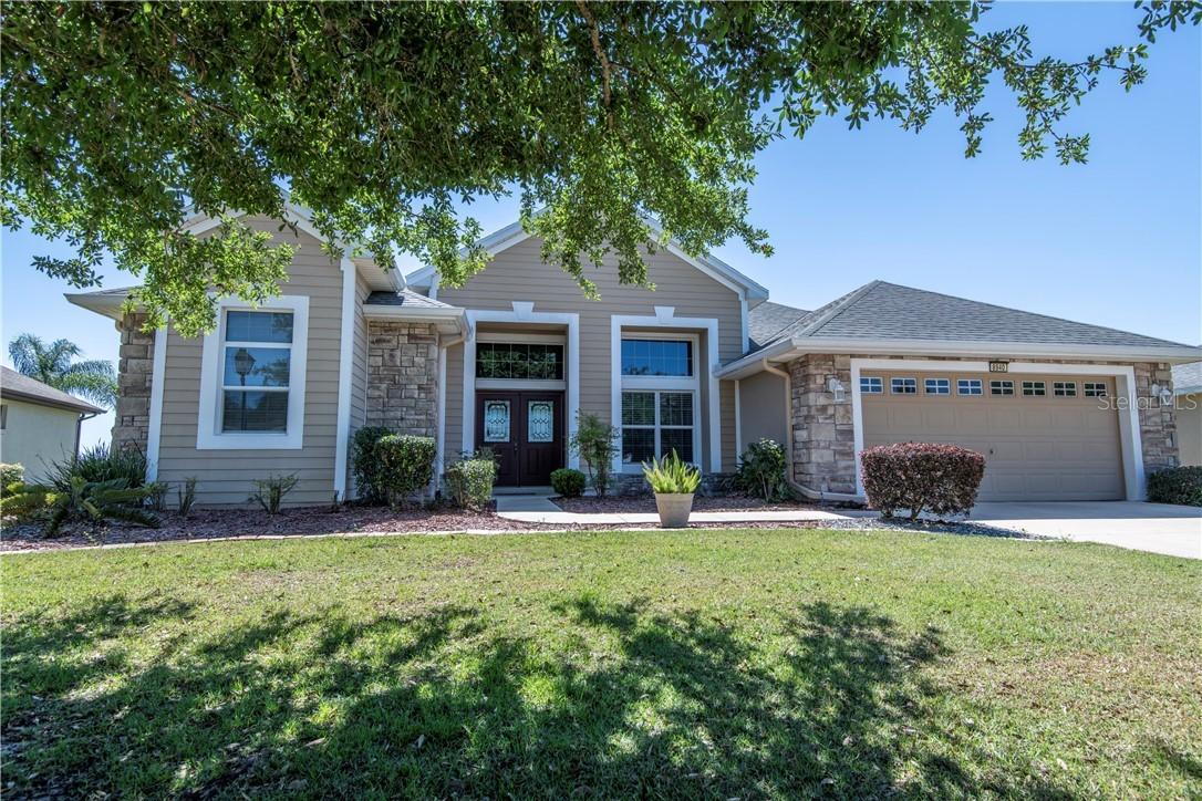 8940 Bridgeport Bay Cir., Mount Dora, FL 32757
