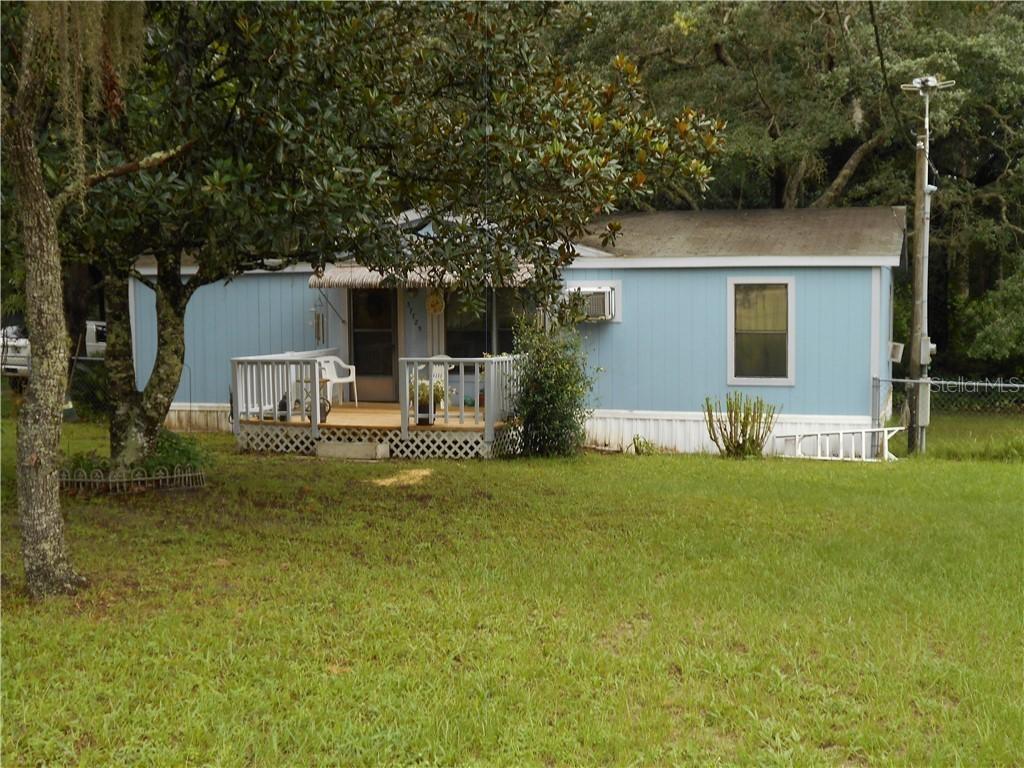 37725 Deerwoods Dr., Eustis, FL 32736