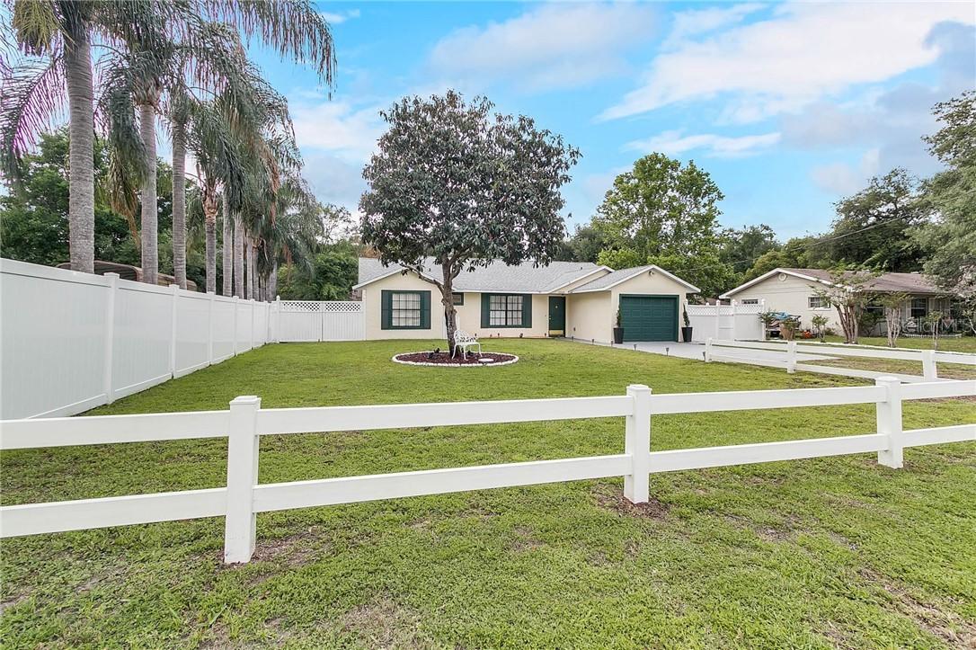 15249 Sable Ave., Groveland, FL 34736