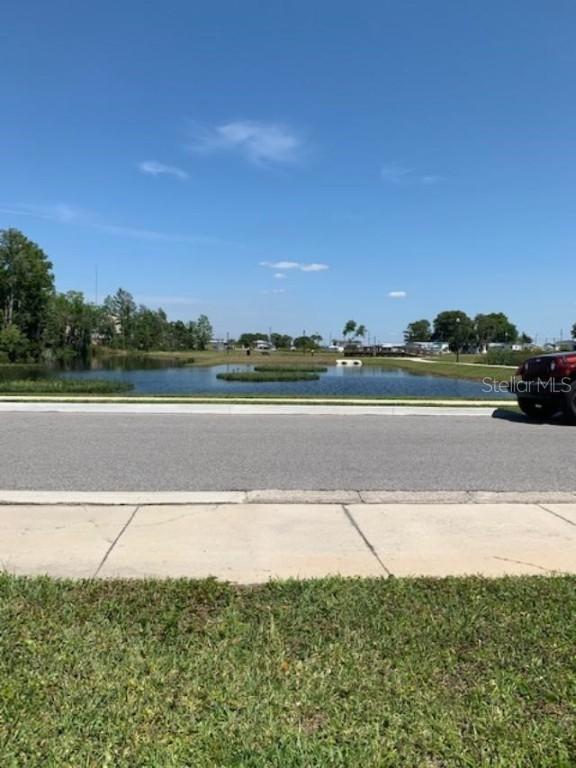 S Bloxham Ave., Tavares, FL 32778