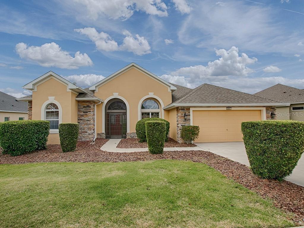 8061 Bridgeport Bay Cir., Mount Dora, FL 32757