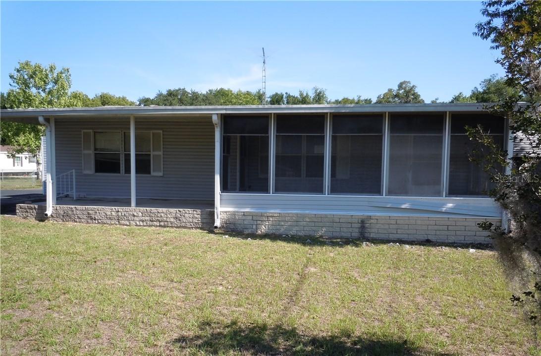13413 Maryland Ave., Astatula, FL 34705