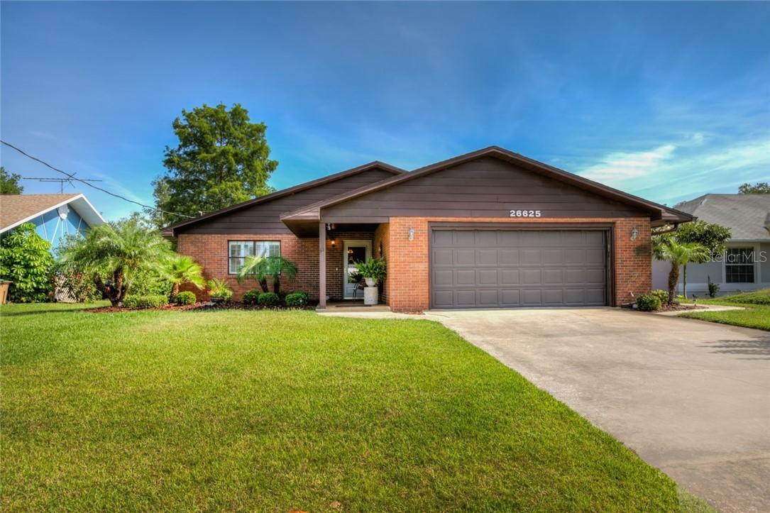 26625 W Cove Dr., Tavares, FL 32778