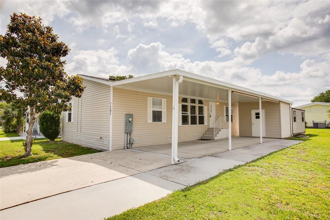 1660 Elkhart Cir., Tavares, FL 32778