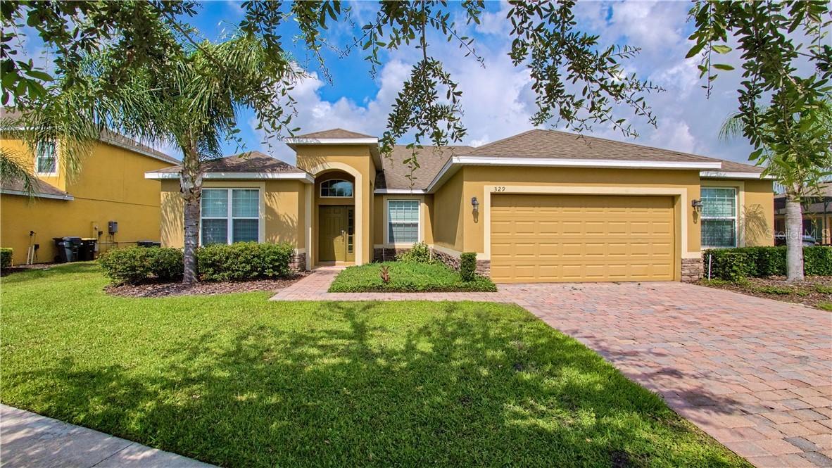 329 Yellow Snapdragon Dr., Davenport, FL 33837
