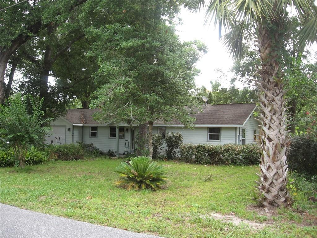 30934 Deal Dr., Sorrento, FL 32776