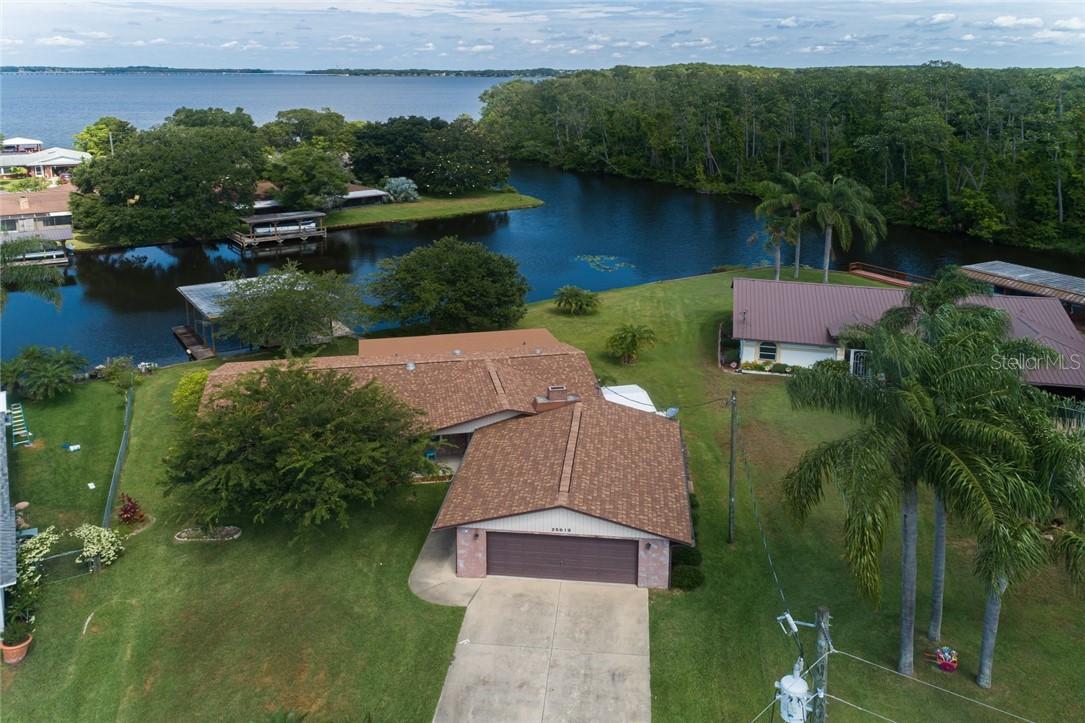 26619 W Cove Dr., Tavares, FL 32778