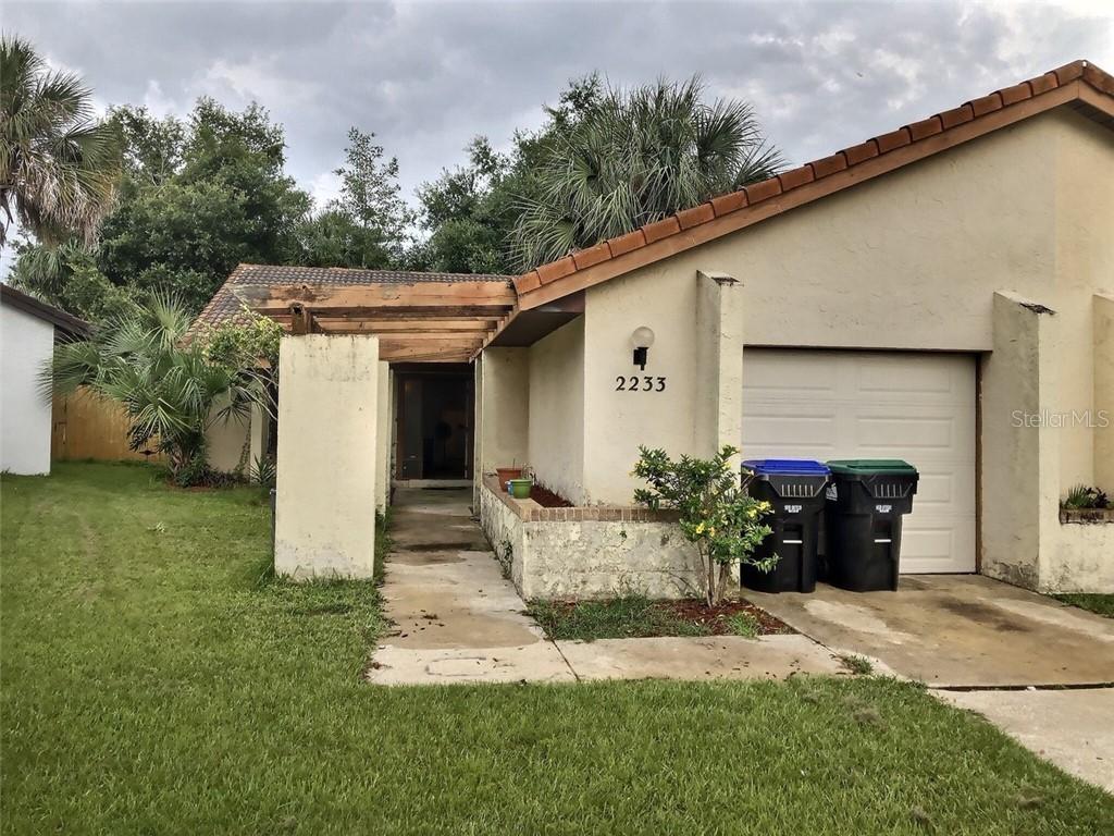 2233 Greenview Cir., Orlando, FL 32808