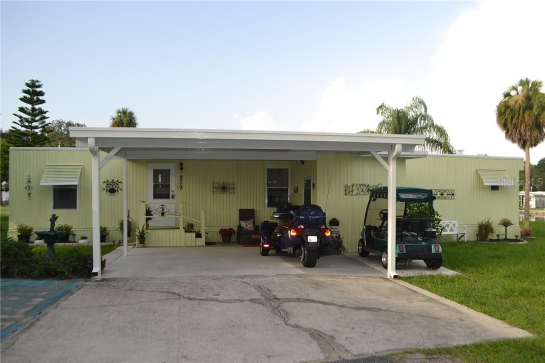 209 Allyson Dr., Leesburg, FL 34788