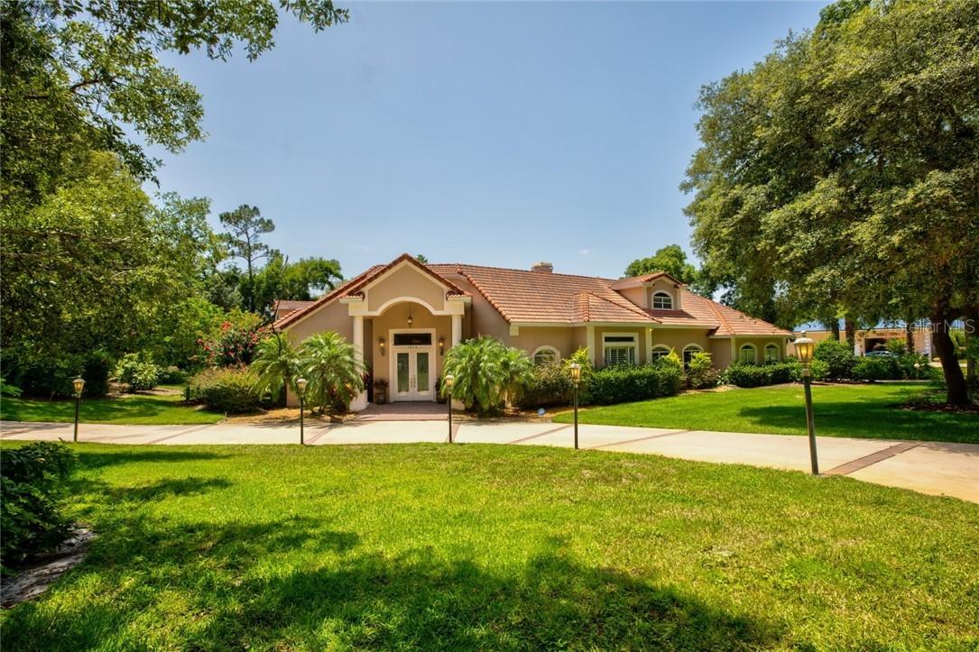 1416 Olympia Ave., Mount Dora, FL 32757