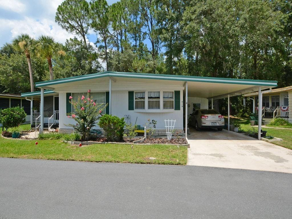 219 Pinewood Dr., Eustis, FL 32726