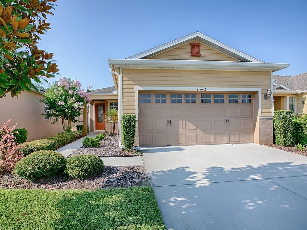 21642 Belgian Ct., Mount Dora, FL 32757