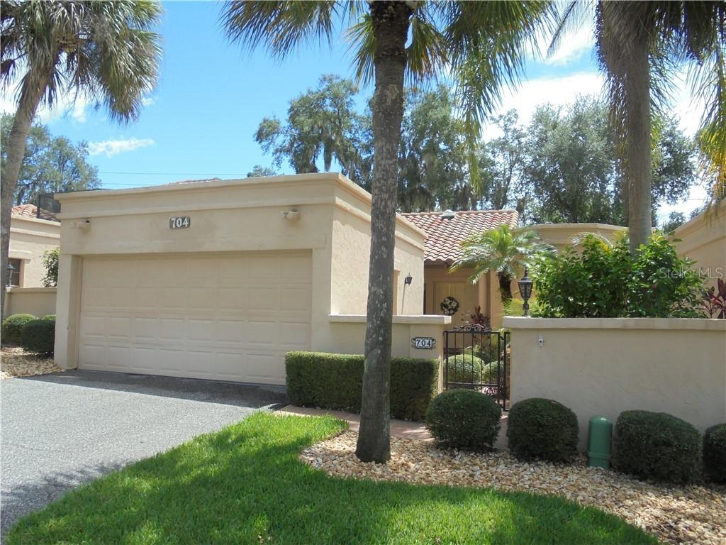 704 Santa Cruz Ln. #12, Howey In The Hills, FL 34737