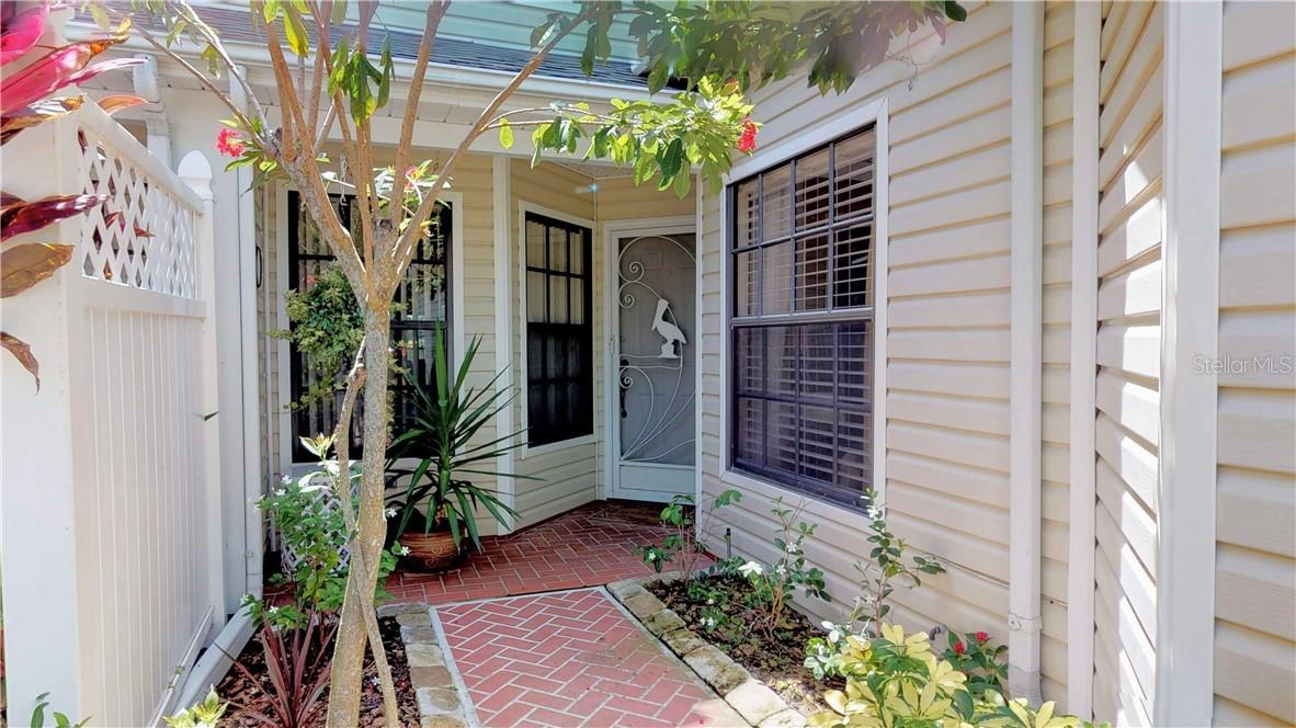 118 Baytree Blvd., Tavares, FL 32778