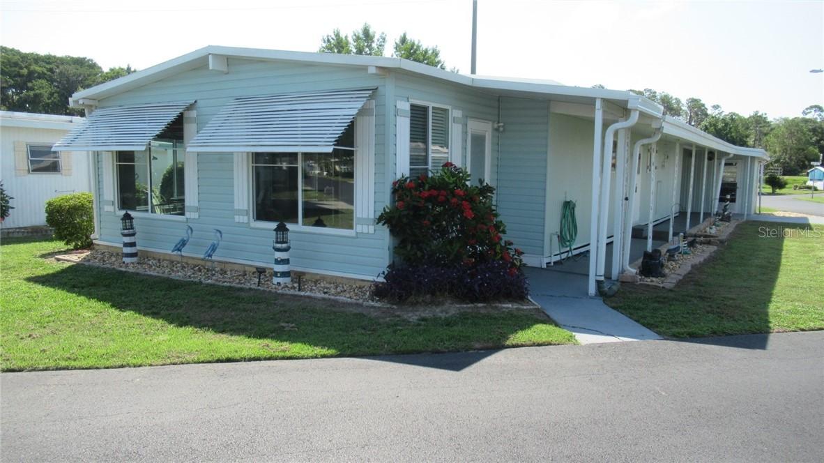 223 Rue De Paresse, Tavares, FL 32778