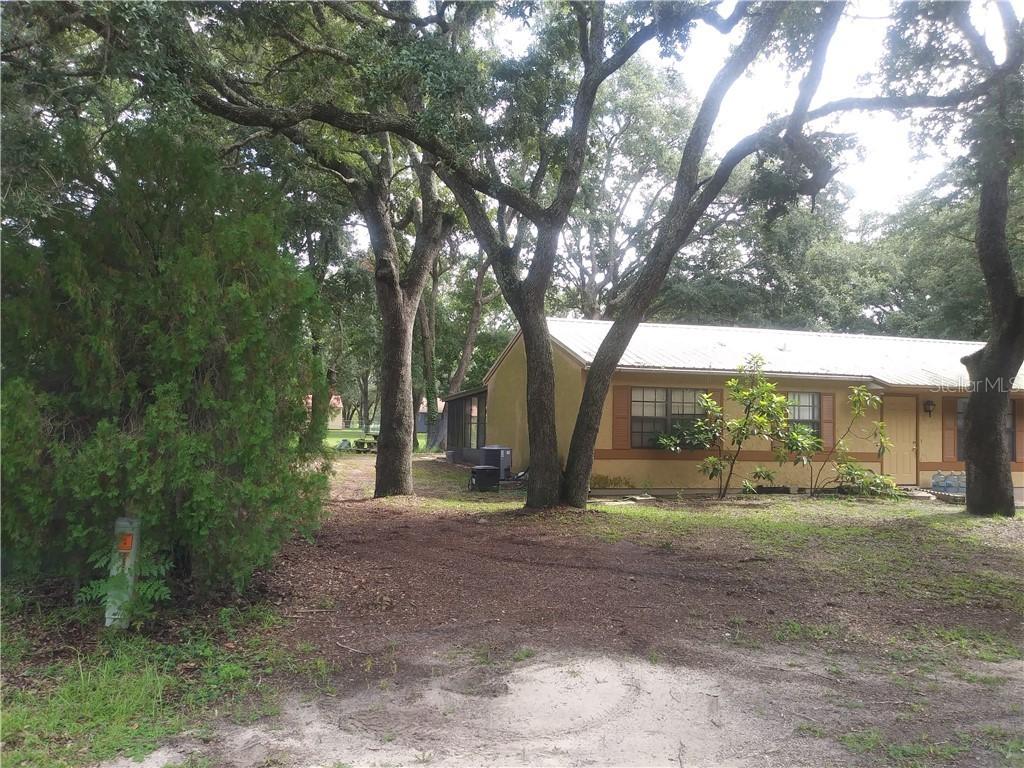 305 Oak Track Pass, Ocala, FL 34472