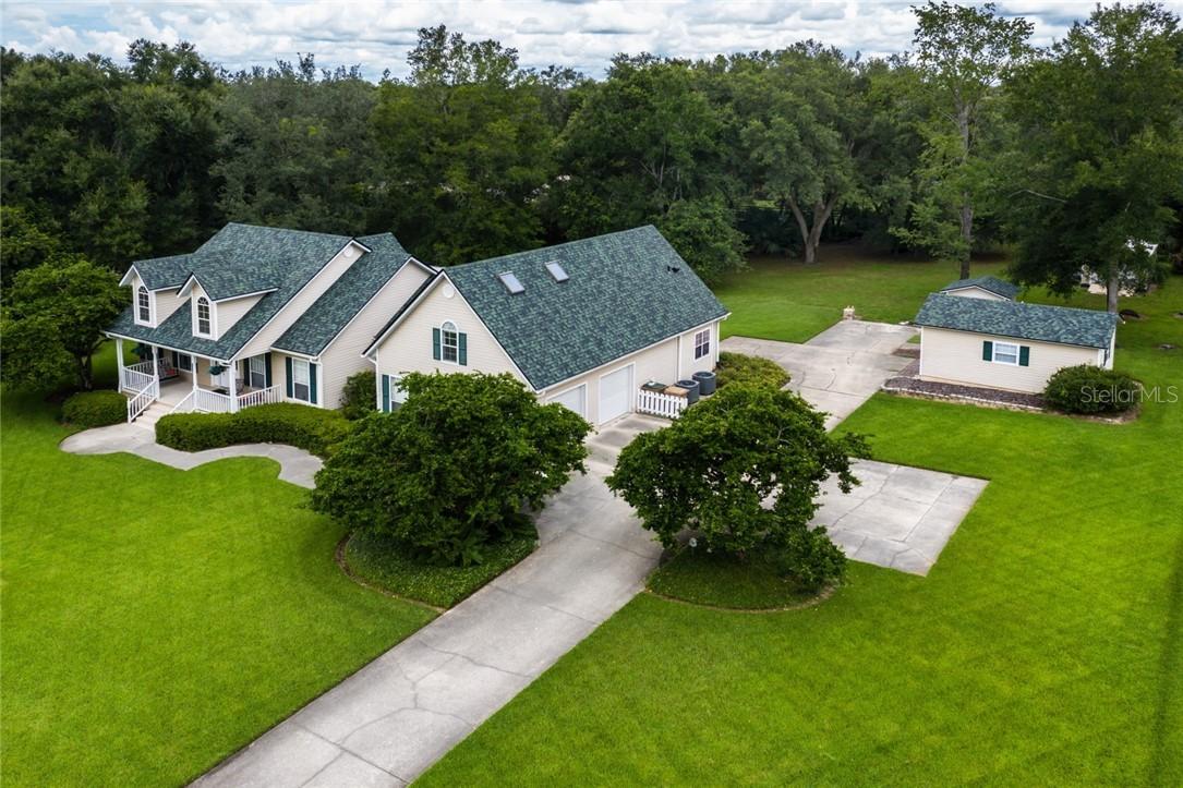 33120 Windy Oak St., Sorrento, FL 32776