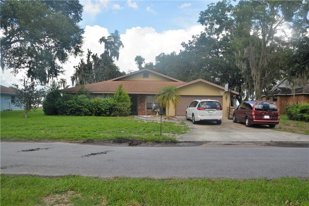 11307 Cypress Dr, Clermont, FL 34711