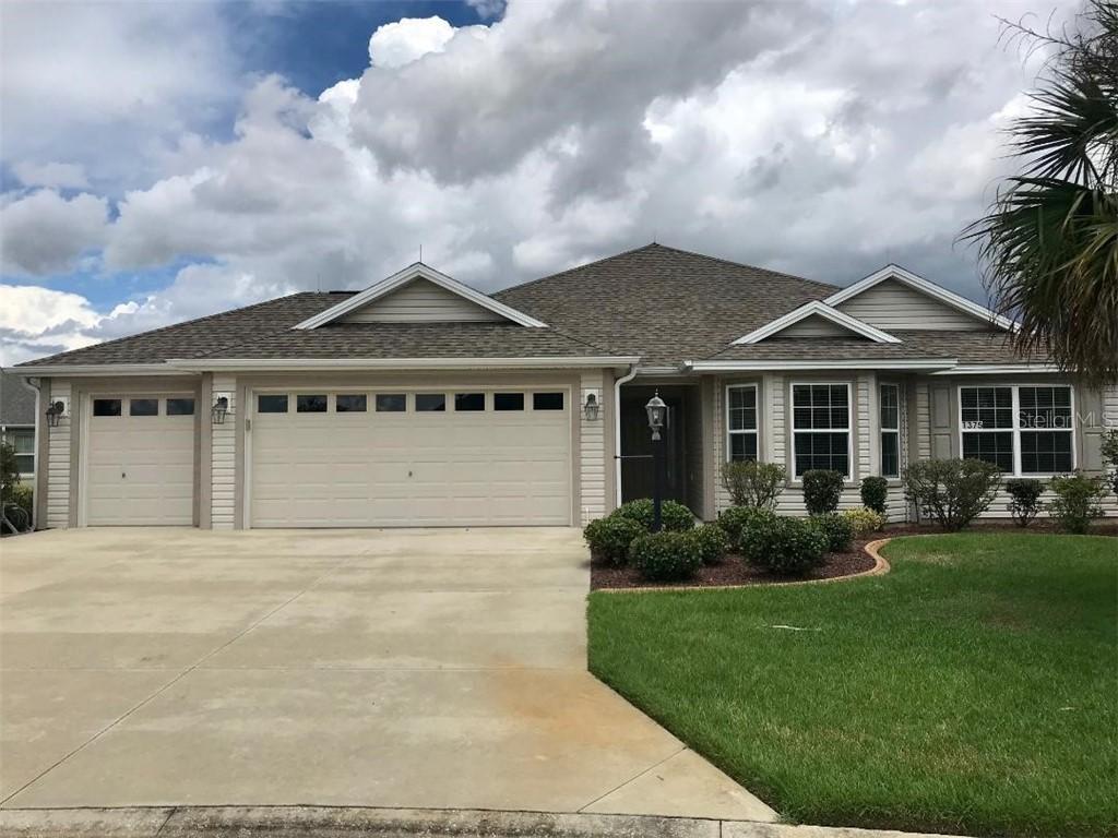 1375 Pinekot Ct., The Villages, FL 32163