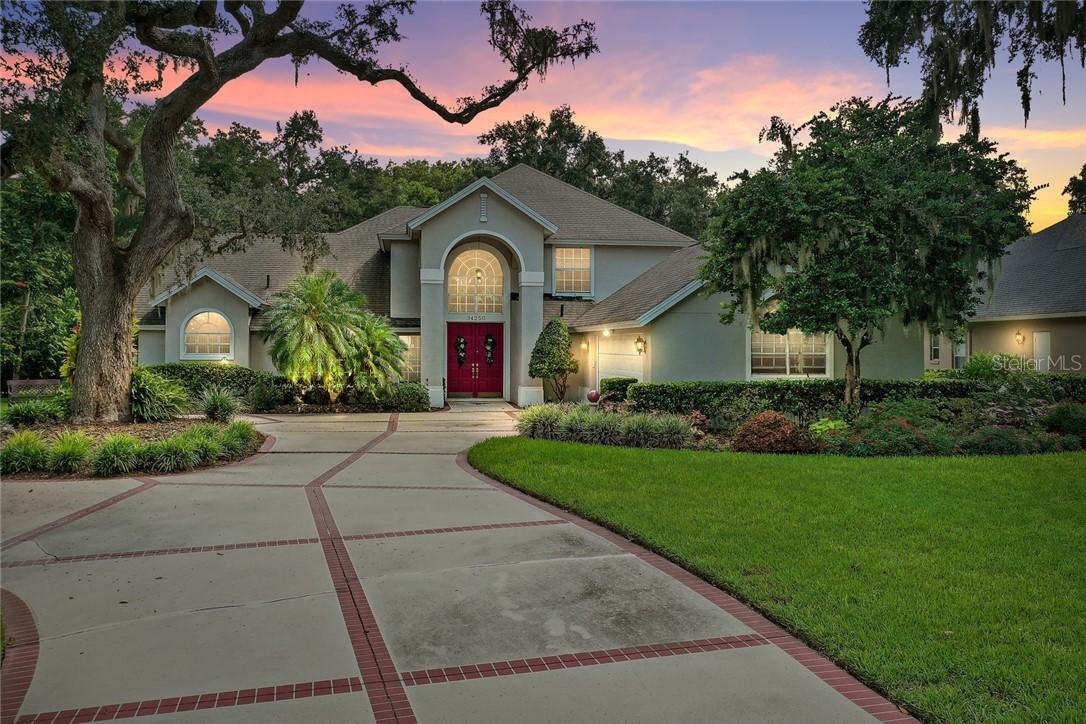 34250 Parkview Ave., Eustis, FL 32736