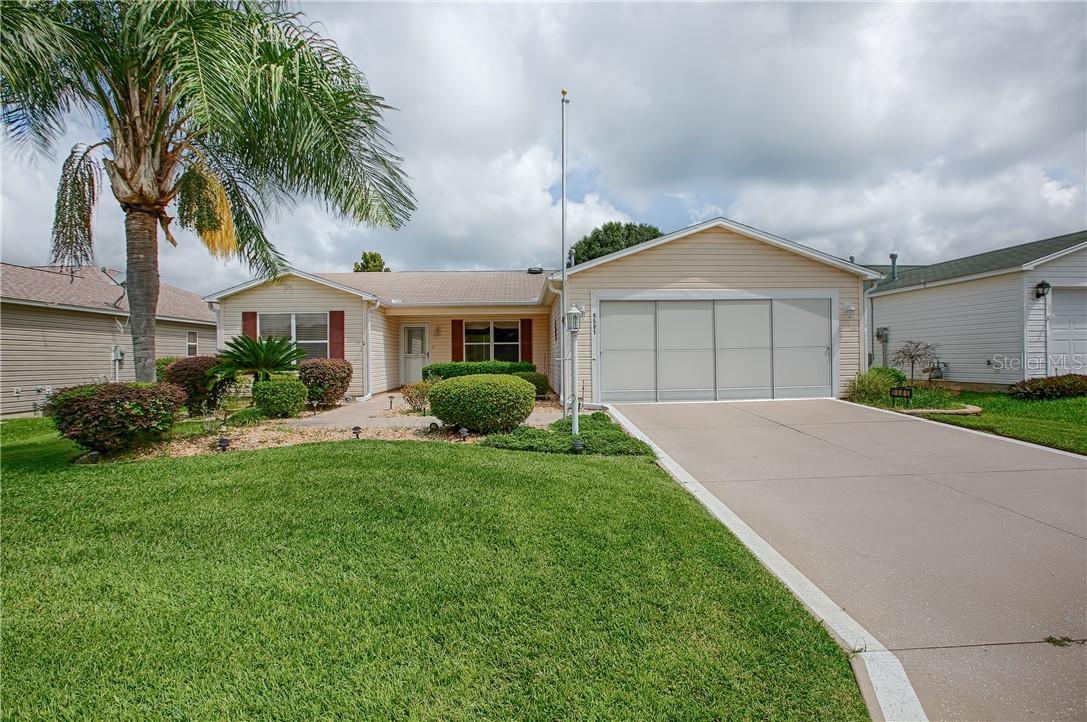 9581 SE 168th Elderberry Pl., The Villages, FL 32162