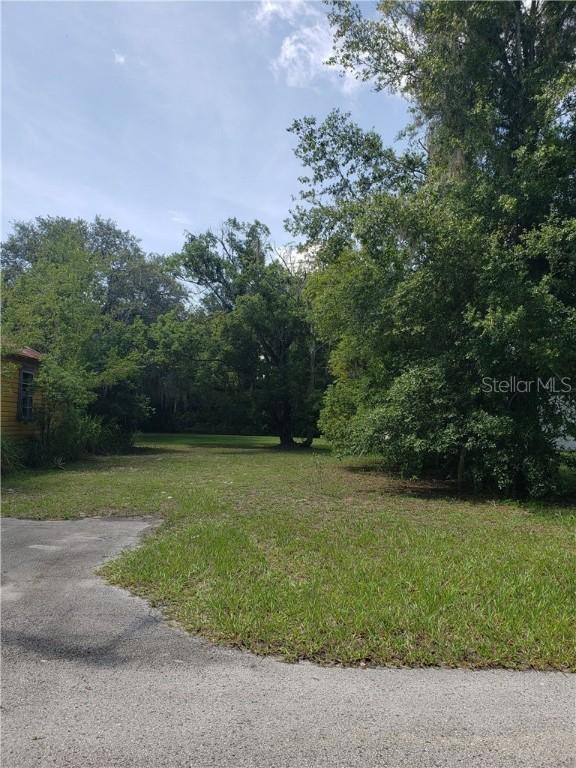 Virginia Ave., Eustis, FL 32726